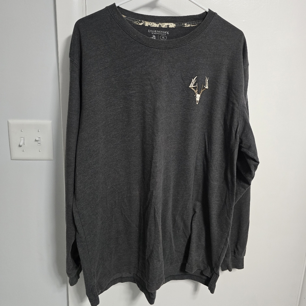 Legendary Whitetails Men's Charcoal Long Sleeve Tee